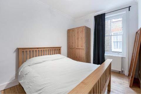 2 bedroom flat to rent, Cato Road, London SW4