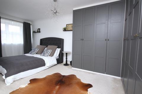 3 bedroom apartment for sale, Mount Pleasant Road, Poole, BH15