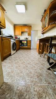 3 bedroom terraced house for sale, woking GU21