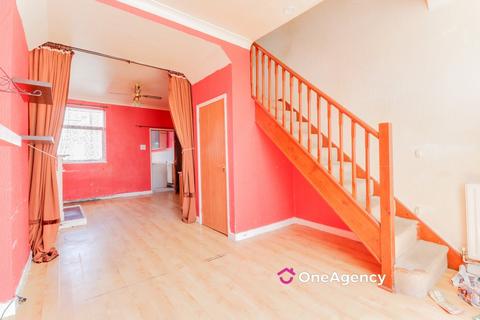 3 bedroom terraced house for sale, Pinnox Street, Stoke-on-Trent ST6