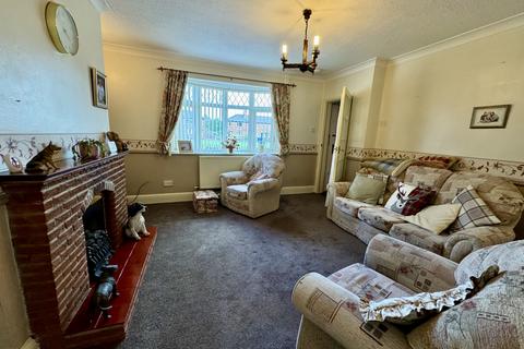 2 bedroom semi-detached house for sale, 5 Riding Fields Square, Beverley, HU17 0HD