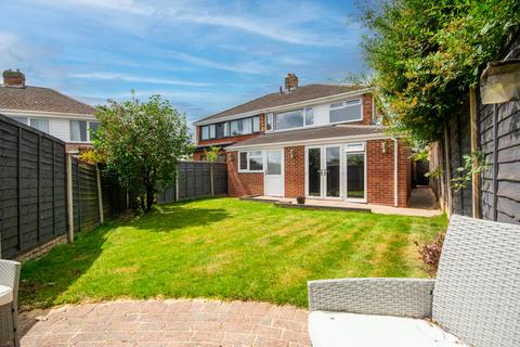 4 bedroom semi-detached house for sale, Thorpe Avenue, Burntwood, WS7