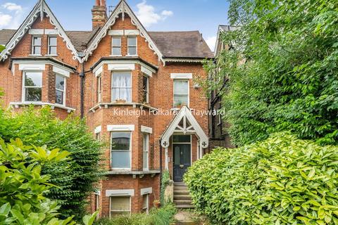 2 bedroom flat for sale, Tetherdown, Muswell Hill