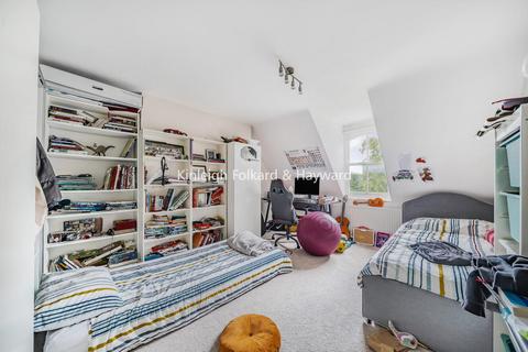 2 bedroom flat for sale, Tetherdown, Muswell Hill