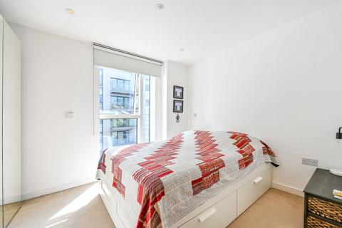 Flat 40, Residence Tower Woodberry Grove, London, N4 2NE