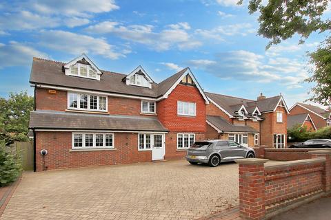 6 bedroom detached house for sale, Orchard Avenue, Shirley