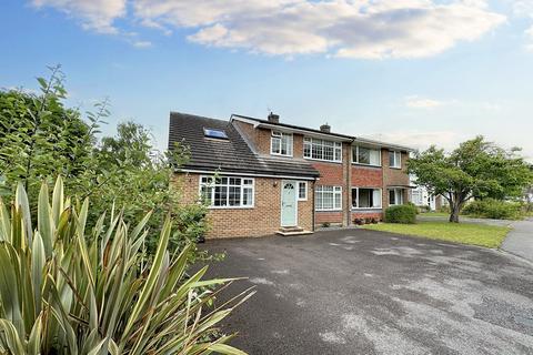 4 bedroom semi-detached house for sale, West Close, Fernhurst, Haslemere, West Sussex