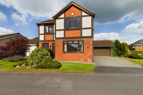 4 bedroom detached house for sale, Cedar Close, Newton PR4