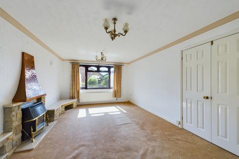 4 bedroom detached house for sale, Cedar Close, Newton PR4