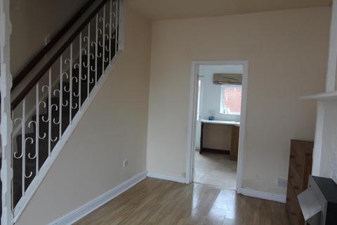 2 bedroom house to rent, Lindal Street, Barrow In Furness LA14