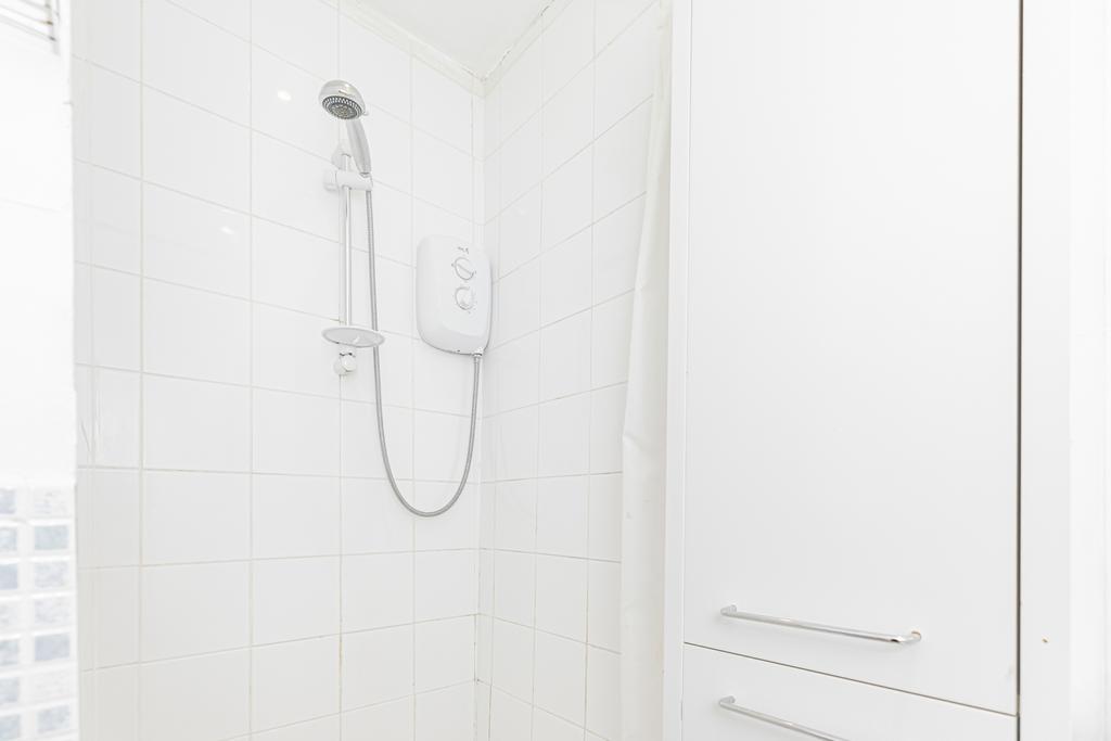 075 a1547