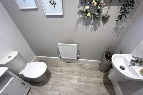 24 Cavalier Square, Chadderton, Oldham, OL9 9FP