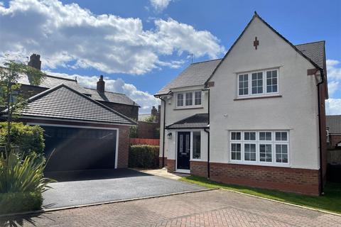 4 bedroom detached house to rent, Stone Mason Crescent, Ormskirk, Lancashire, L39 2BN