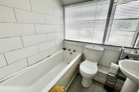 12 Bellamy Close, Shirley, Solihull, B90 3DJ