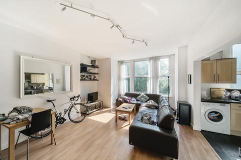 2 bedroom flat for sale, Westfield Terrace, Chapel Allerton, Leeds, LS7