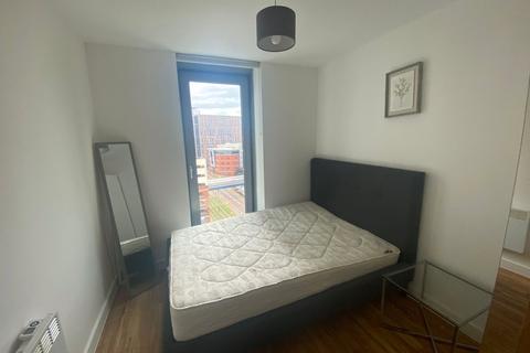 2 bedroom flat to rent, Media City, Michigan Point Tower B, 11 Michigan Avenue, Salford, M50