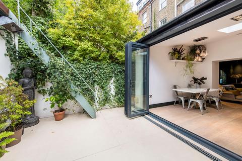 2 bedroom flat for sale, Mall Studios, Tasker Road, London, NW3