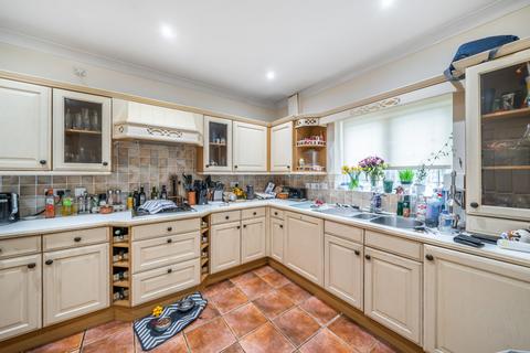 3 Chaucer Close, Windsor, SL4 3ER