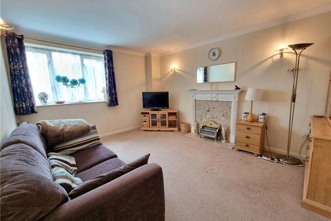 1 bedroom flat for sale, Sevenoaks Road, South Orpington, Kent, BR6