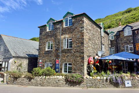 undefined, Boscastle PL35