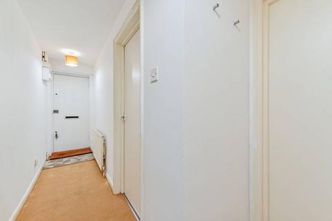 8a Brunswick Villas, London, SE5 7RR