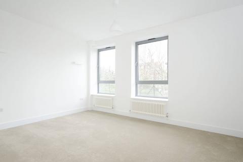 2 bedroom flat to rent, County Street, London Bridge, London, SE1