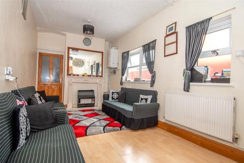 4 bedroom terraced house for sale, Willows Crescent, Balsall Heath, Birmingham, B12