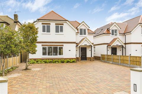 4 bedroom detached house for sale, Newgatestreet Road, Goffs Oak, Hertfordshire, EN7