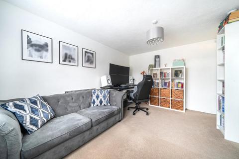 1 bedroom maisonette for sale, Bagshot,  Surrey,  GU19