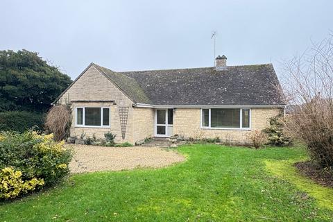 3 bedroom bungalow for sale, Cinder Lane, Fairford, Gloucestershire, GL7