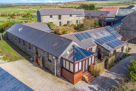 4 bedroom detached house for sale, Penzance TR19