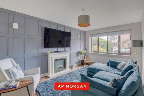 undefined, Avon Close, Bromsgrove, Worcestershire, B60