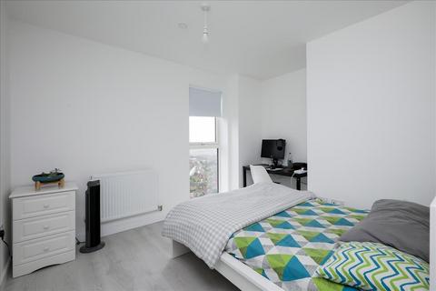 2 bedroom flat for sale, East Acton Lane, Acton, W3