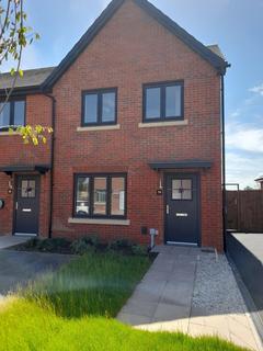 2 bedroom end of terrace house for sale, Yew Tree Meadows, Gipsy Lane, Nuneaton, Warwickshire, CV11