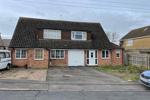 3 bedroom house to rent, Fyfield Close, Wantage, OX12