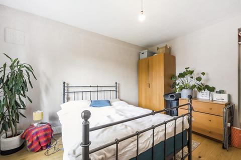 Flat 16, Ivanhoe House Rinaldo Road, London, SW12 8PS