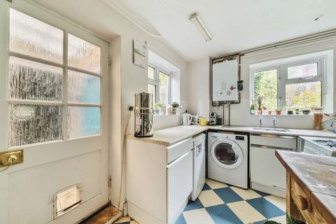 87 Fox Lane, Winchester, SO22 4EA