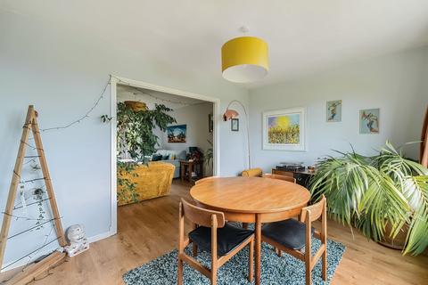87 Fox Lane, Winchester, SO22 4EA