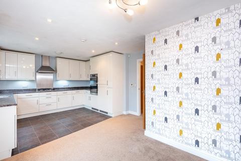 16 Charlton Way, Kingstown, Carlisle, CA6 4EU