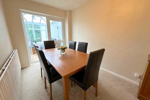 73 Amos Lane, Wednesfield, Wolverhampton, WV11 1LE
