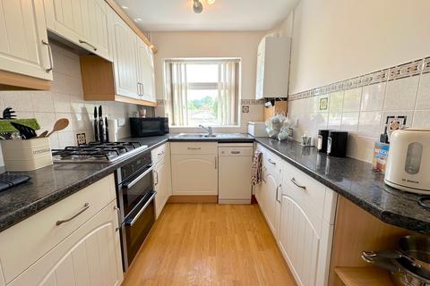 73 Amos Lane, Wednesfield, Wolverhampton, WV11 1LE