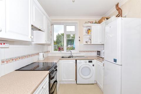 3 bedroom semi-detached house for sale, Plains Avenue, Maidstone, Kent