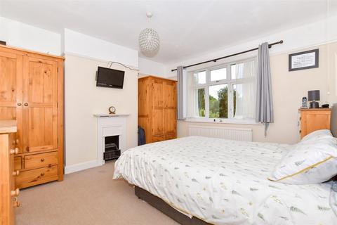 3 bedroom semi-detached house for sale, Plains Avenue, Maidstone, Kent