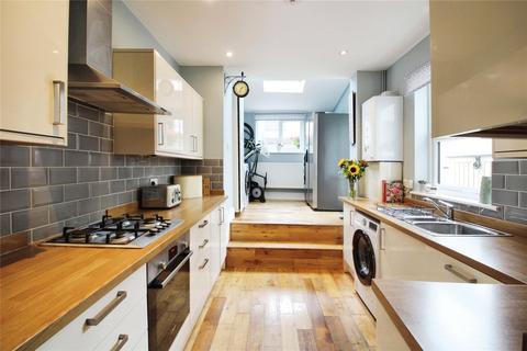 40 Dunkerry Road, Bristol, BS3 4LB