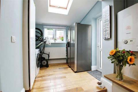 40 Dunkerry Road, Bristol, BS3 4LB
