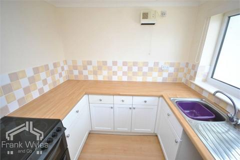 Studio to rent, Hoghton Close, Lytham St Annes, Lancashire