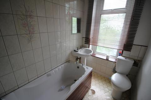 26 Heron Street, Oldham, OL8 4LP