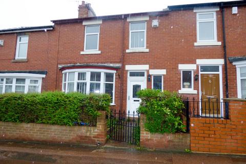 3 bedroom terraced house for sale, Holyoake Gardens, Low Fell