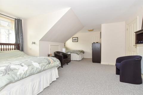 4 bedroom chalet for sale, St. Mildred's Road, Margate, Kent