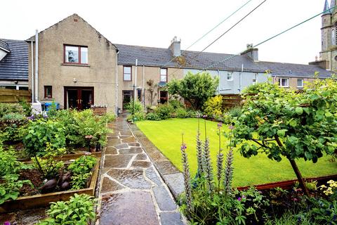 3 bedroom terraced house for sale, Rose Street, Thurso, Highland. KW14 7HH